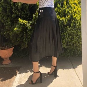 Brand new-Trouve Black Skirt